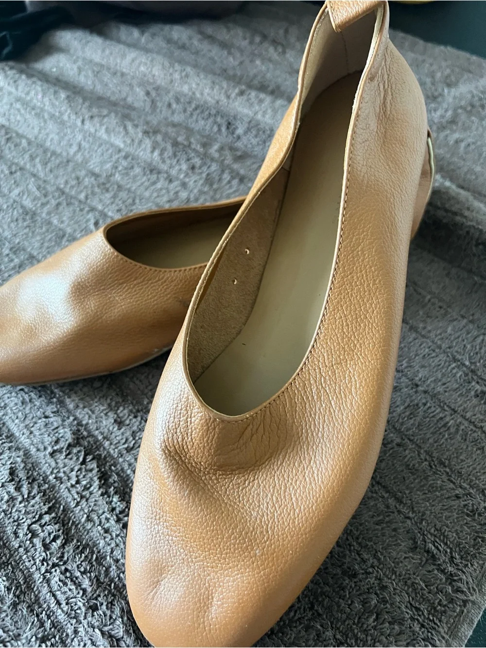 Everlane The Day Flat Camel Leather Ballet Flats Size 6.5